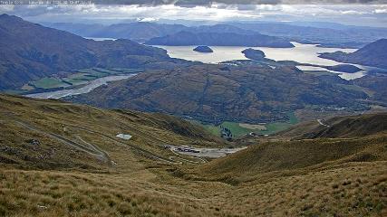 Treble Cone: Lake Wanaka view (treblecone.com)