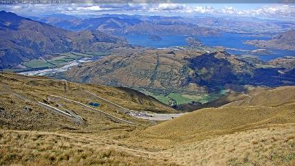 Treble Cone: Lake Wanaka view (treblecone.com)