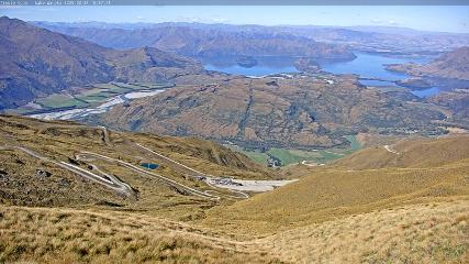 Treble Cone: Lake Wanaka view (treblecone.com)