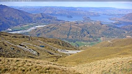 Treble Cone: Lake Wanaka view (treblecone.com)