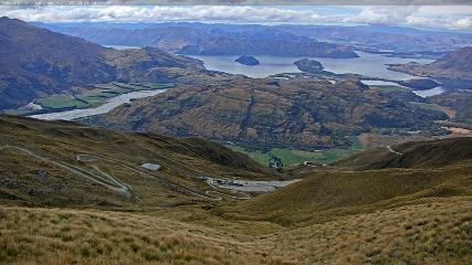 Treble Cone: Lake Wanaka view (treblecone.com)