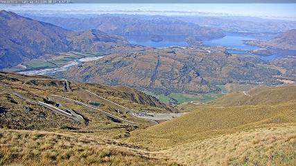 Treble Cone: Lake Wanaka view (treblecone.com)