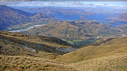 Treble Cone: Lake Wanaka view (treblecone.com)