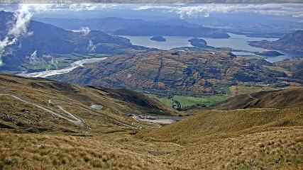 Treble Cone: Lake Wanaka view (treblecone.com)