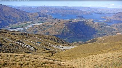 Treble Cone: Lake Wanaka view (treblecone.com)