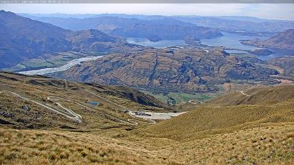 Treble Cone: Lake Wanaka view (treblecone.com)