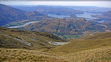 Treble Cone: Lake Wanaka view (treblecone.com)