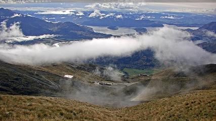 Treble Cone: Lake Wanaka view (treblecone.com)