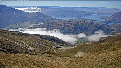 Treble Cone: Lake Wanaka view (treblecone.com)