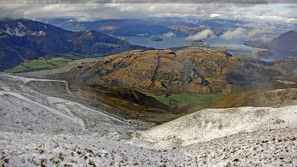 Treble Cone: Lake Wanaka view (treblecone.com)