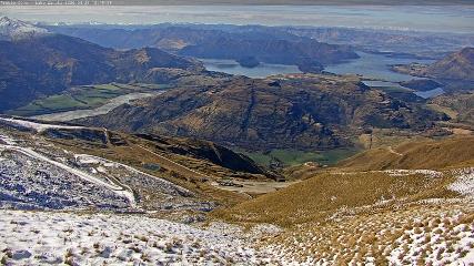 Treble Cone: Lake Wanaka view (treblecone.com)