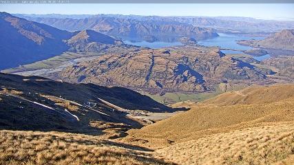 Treble Cone: Lake Wanaka view (treblecone.com)