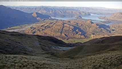 Treble Cone: Lake Wanaka view (treblecone.com)