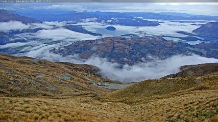 Treble Cone: Lake Wanaka view (treblecone.com)