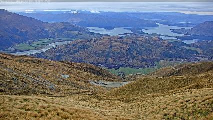 Treble Cone: Lake Wanaka view (treblecone.com)