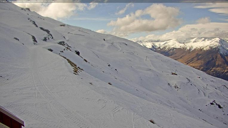 Webcam Treble Cone: Lower Home