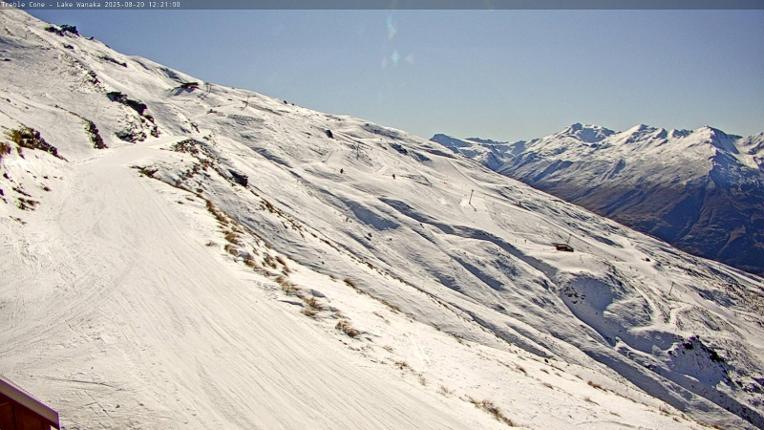 Webcam Treble Cone: Lower Home