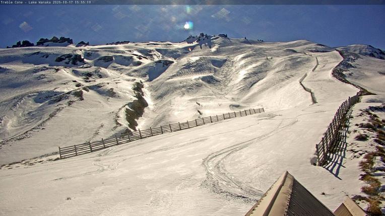 Webcam Treble Cone: Saddle basin