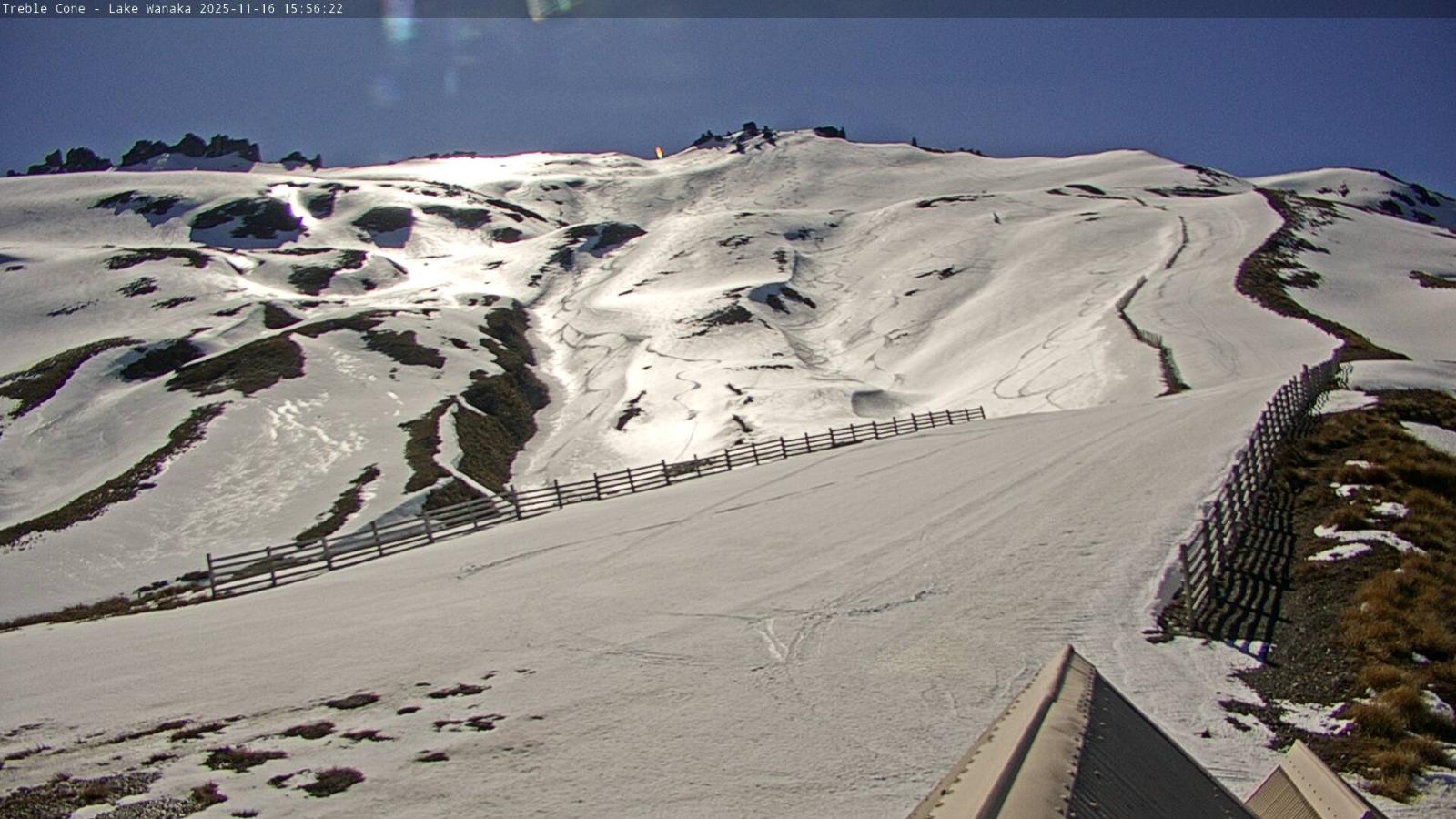 Webcam Treble Cone: Saddle basin