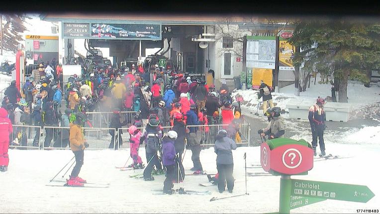 Webcam Tremblant: Base Sud