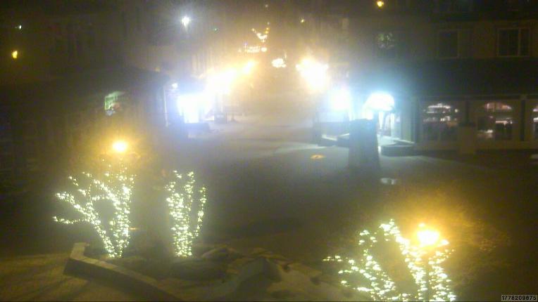 Webcam Tremblant: Place Sr-Bernard