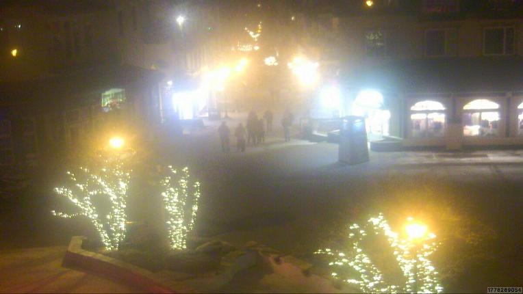 Webcam Tremblant: Place Sr-Bernard