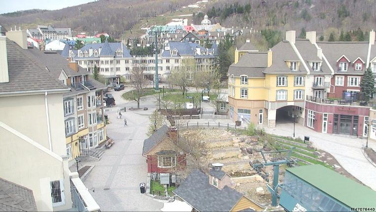 Webcam Tremblant: Place des Voyageurs