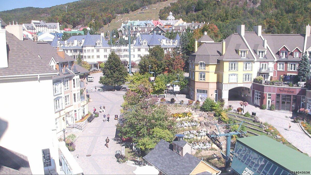 Webcam Tremblant: Place des Voyageurs