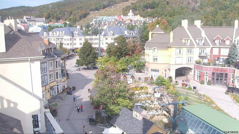 Webcam Tremblant: Place des Voyageurs