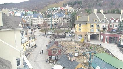 Tremblant: Place des Voyageurs (tremblant.ca)
