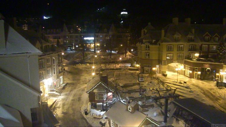 Webcam Tremblant: Place des Voyageurs