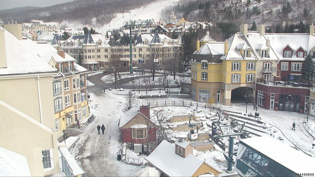 Webcam Tremblant: Place des Voyageurs