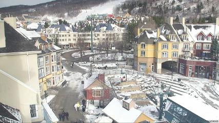Tremblant: Place des Voyageurs (tremblant.ca)
