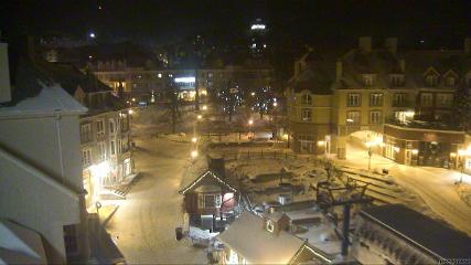 Tremblant: Place des Voyageurs (tremblant.ca)