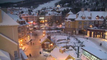 Tremblant: Place des Voyageurs (tremblant.ca)