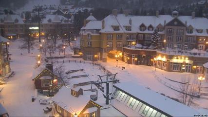 Tremblant: Place des Voyageurs (tremblant.ca)