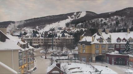 Tremblant: Place des Voyageurs (tremblant.ca)