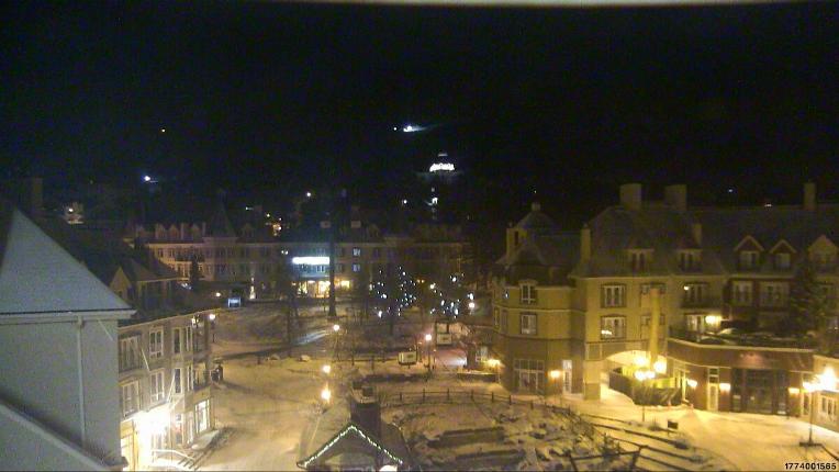 Webcam Tremblant: Place des Voyageurs
