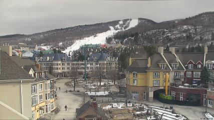 Tremblant: Place des Voyageurs (tremblant.ca)