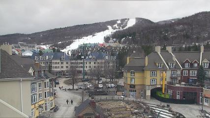 Tremblant: Place des Voyageurs (tremblant.ca)