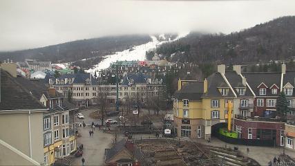 Tremblant: Place des Voyageurs (tremblant.ca)