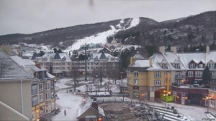 Tremblant: Place des Voyageurs (tremblant.ca)