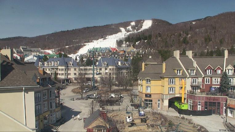 Webcam Tremblant: Place des Voyageurs