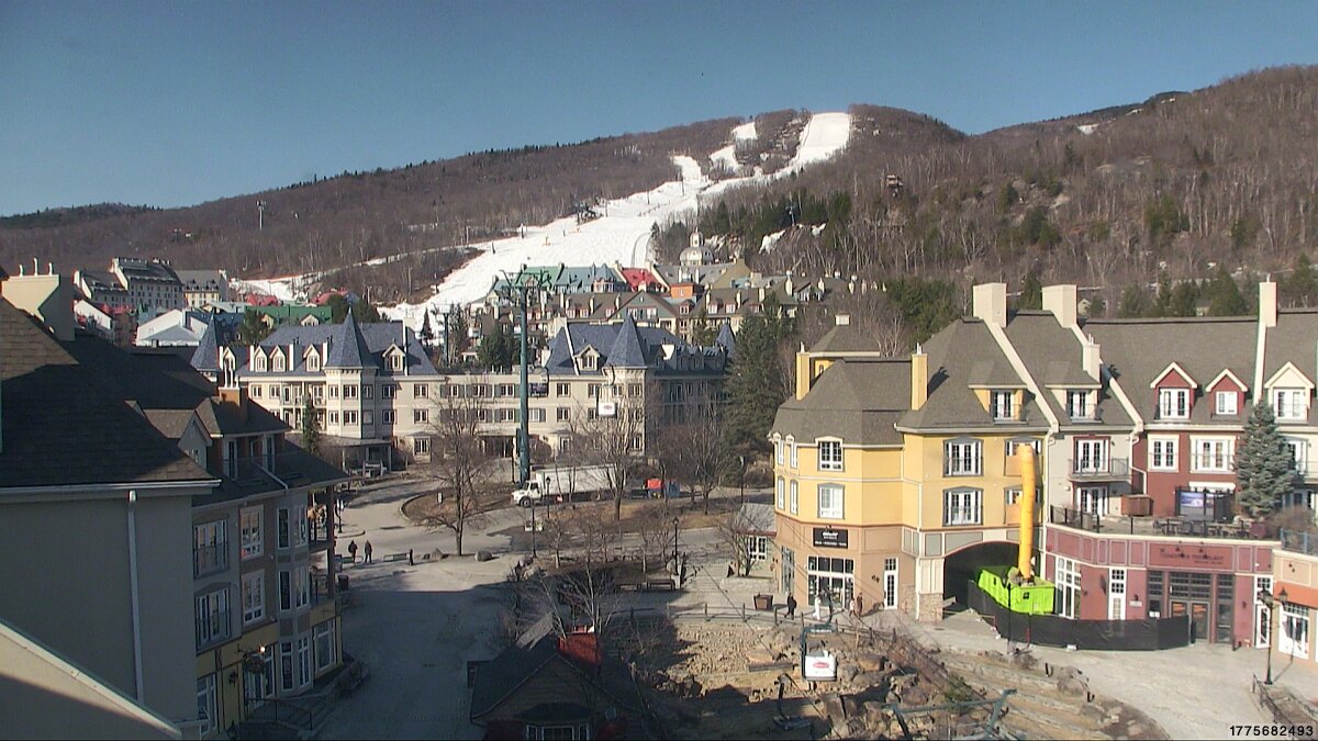 Webcam Tremblant: Place des Voyageurs