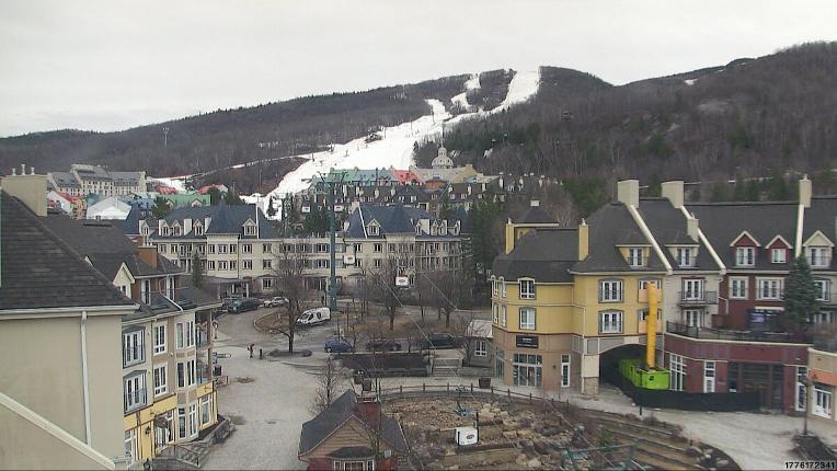 Webcam Tremblant: Place des Voyageurs