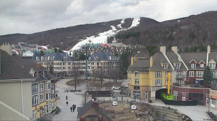 Tremblant: Place des Voyageurs (tremblant.ca)