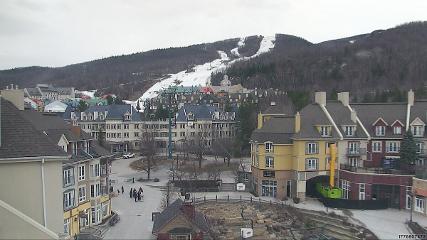 Tremblant: Place des Voyageurs (tremblant.ca)