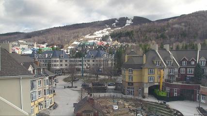 Tremblant: Place des Voyageurs (tremblant.ca)