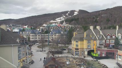 Tremblant: Place des Voyageurs (tremblant.ca)
