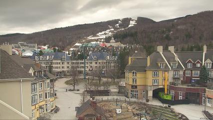 Tremblant: Place des Voyageurs (tremblant.ca)